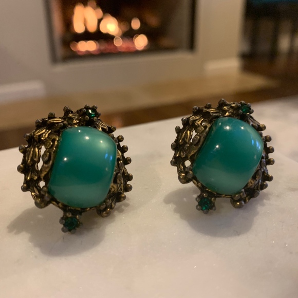 Iridescent Chrysoprase(?) Green Earrings Clipon - Picture 2 of 4